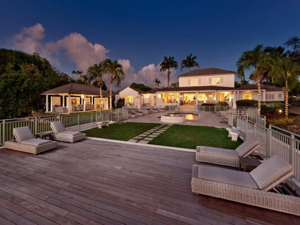 Sunny Vacation Villa 19