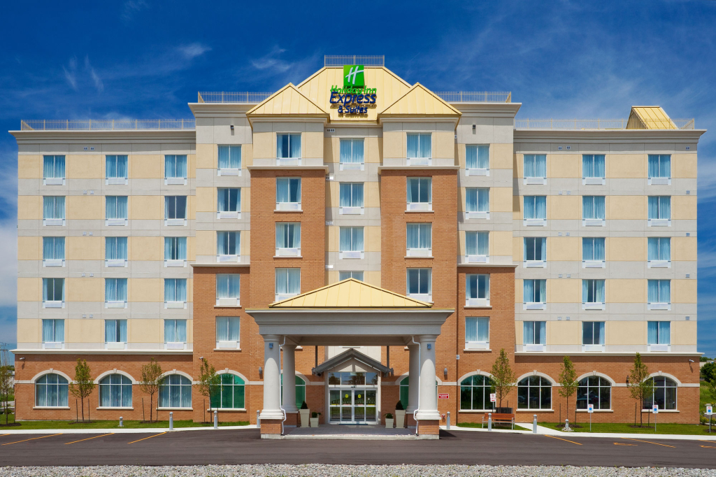 Holiday Inn Express Hotel & Suites Clarington - Bowmanville by IHG