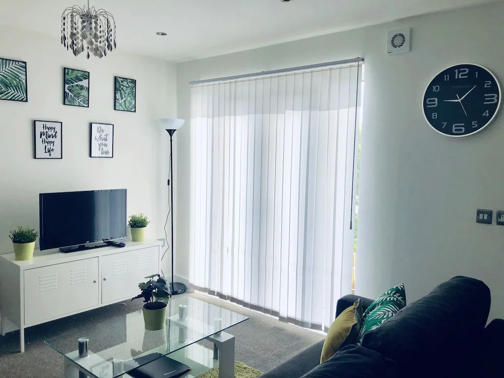 Snapos Luxury Serviced Apartments – Shield House