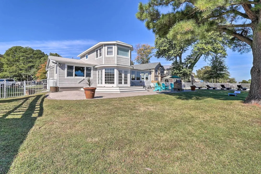 Grasonville Home w/ Private Pool on the Water