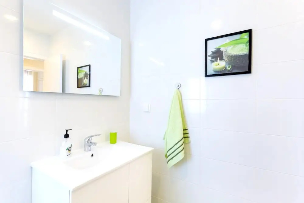 Apartment with One Bedroom in Portimão, with Wonderful Sea View, Terrace And Wifi - 10 M From the Beach