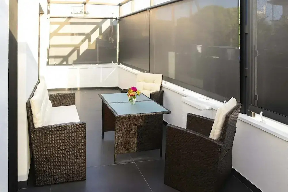 White and Black Cozy Suite in Aegina