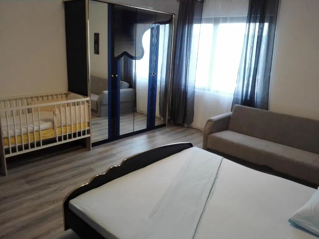 Apartments Krunes