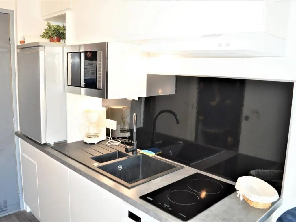 Appartement Cavalaire-sur-Mer, 1 pièce, 3 personnes - FR-1-226B-98