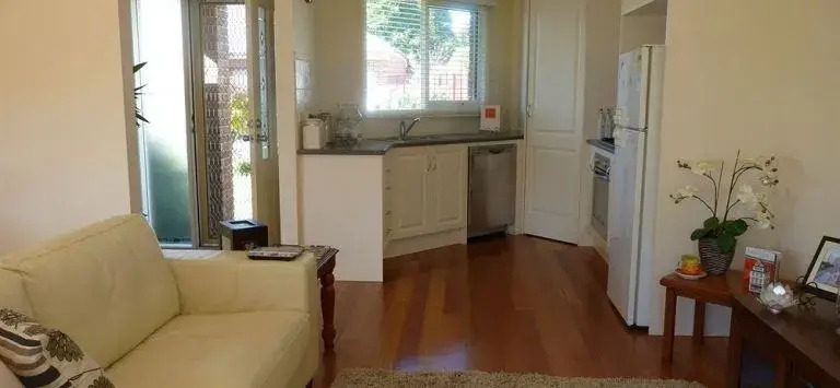 Australian Home Away @ Box Hill North Narallah