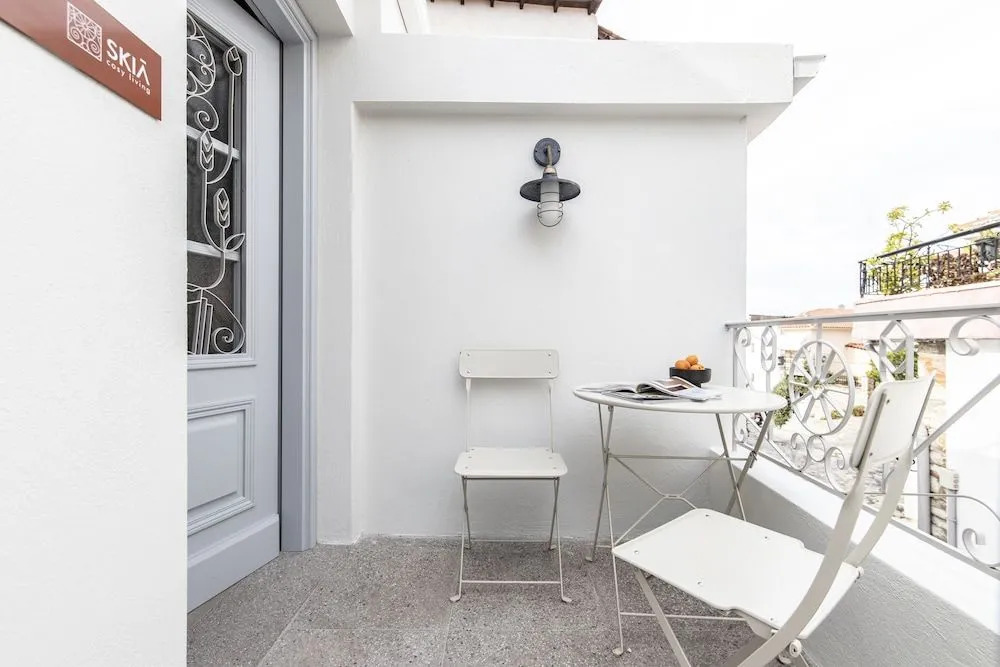 SKIA-Cosy Living