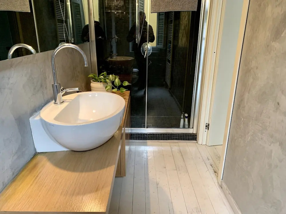 Lecco Center House