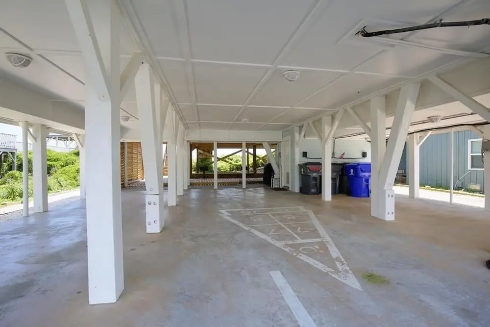 Dune Deck North -  4 Bedroom Home by RedAwning