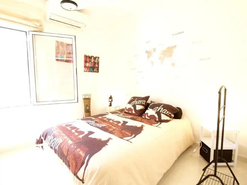 3 bedrooms villa with private pool and enclosed garden at Empuriabrava