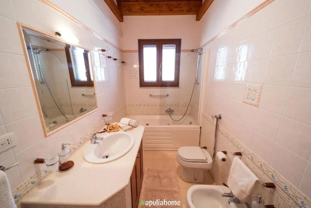 Villa Geraldina  con piscina