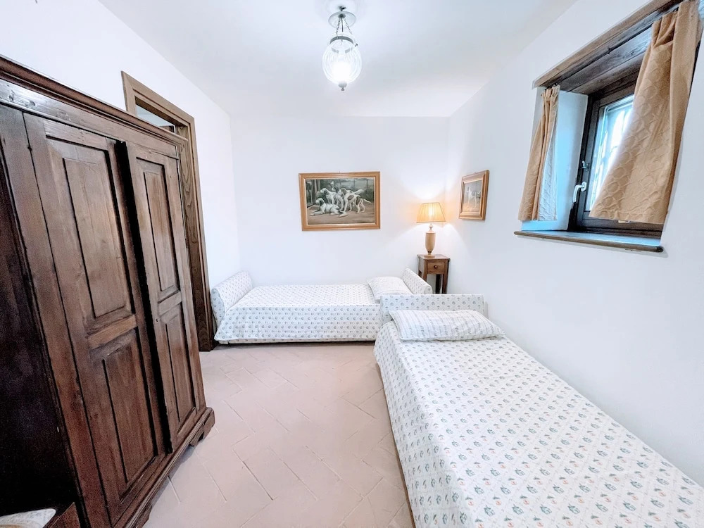 Torretta Sleeps 5 With Pool and Exclusiv