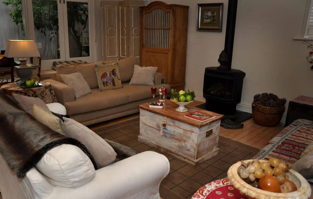 Athelney Cottage