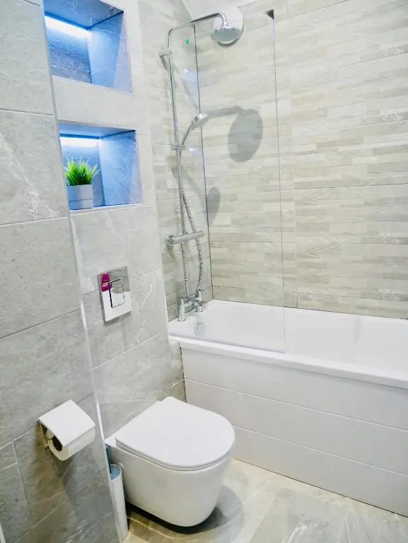 Luxury 3 bedroom Apartment near Bournemouth Beach & Poole