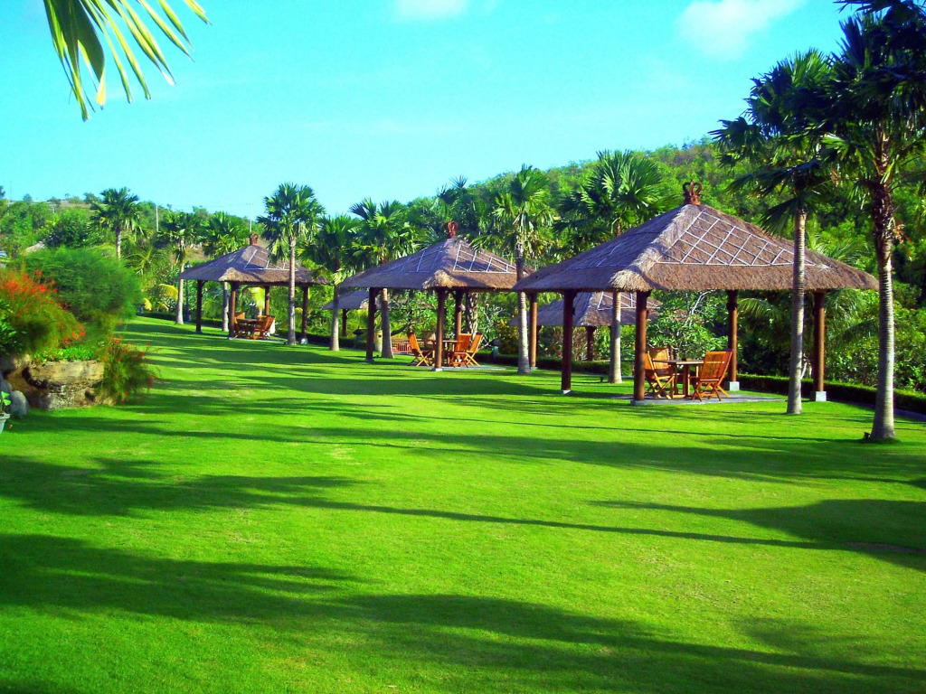 The Beverly Hills Bali Villas Resort
