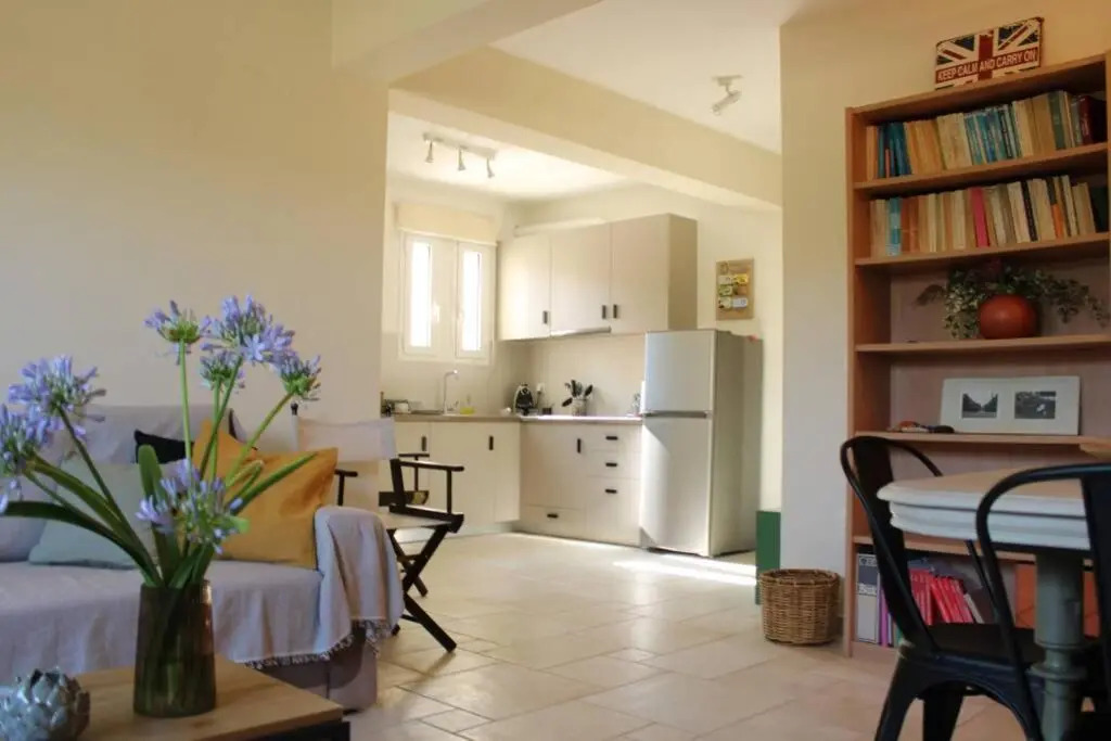Aretis St Apartment