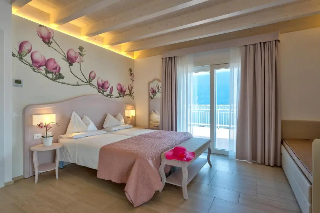 Hotel Riviera Panoramic Green Resort