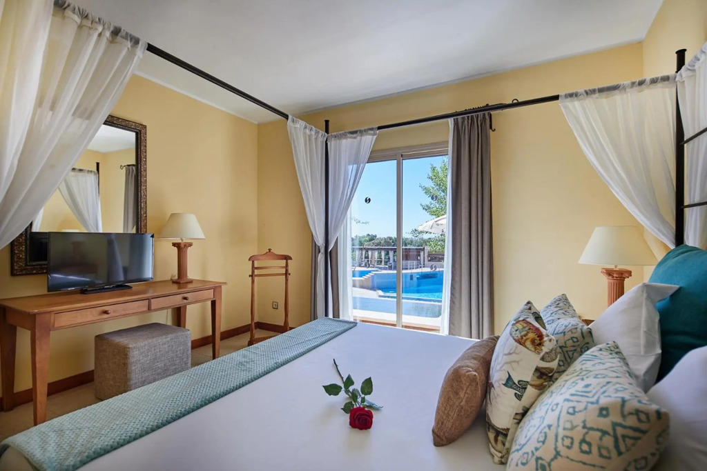 Pula Suites Boutique Resort