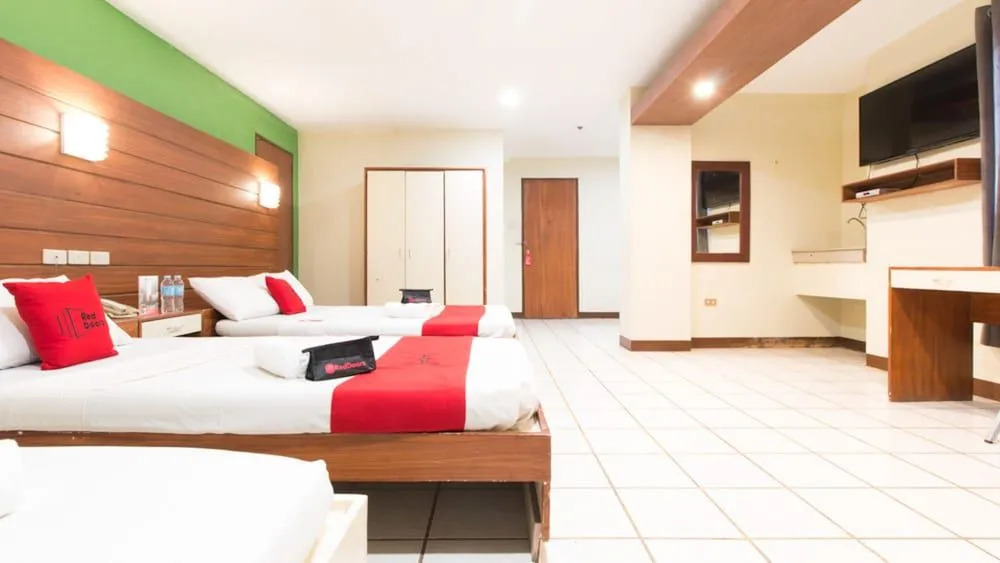 RedDoorz near Centrio Mall Cagayan De Oro City
