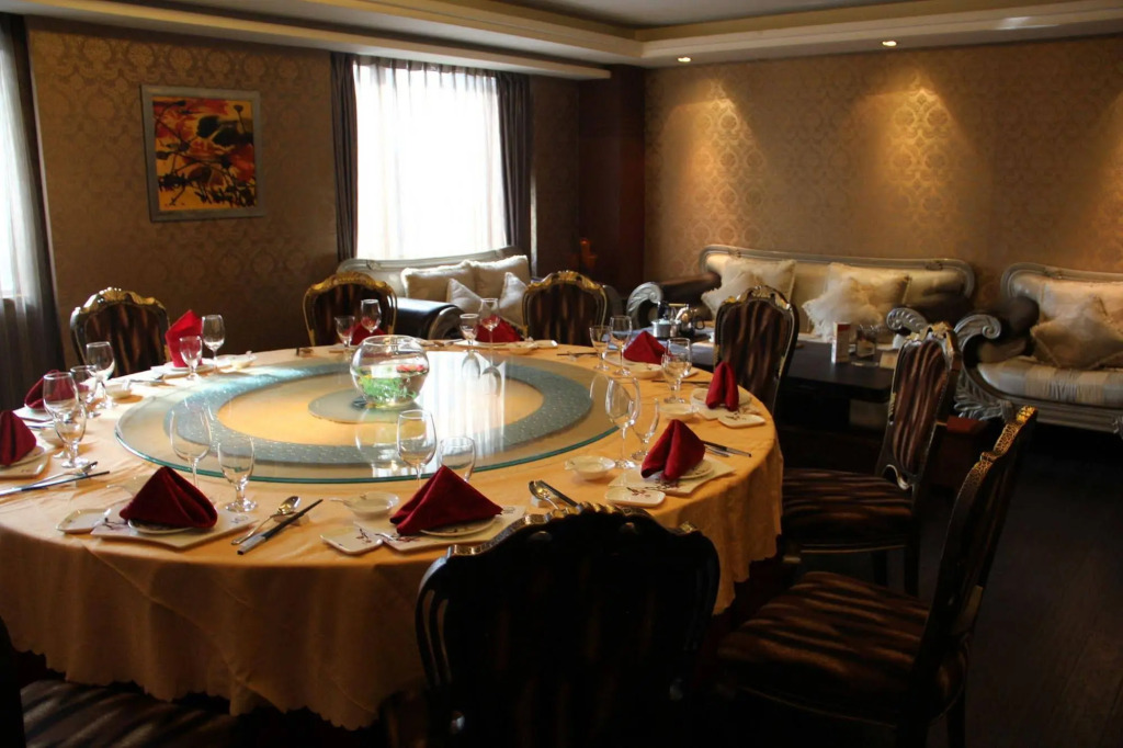 Beijing Dongjiaominxiang Hotel