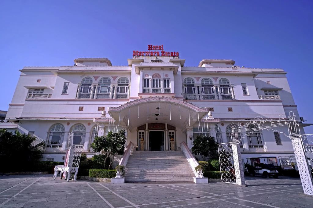 Hotel Merwara Estate- A Luxury Heritage Resort