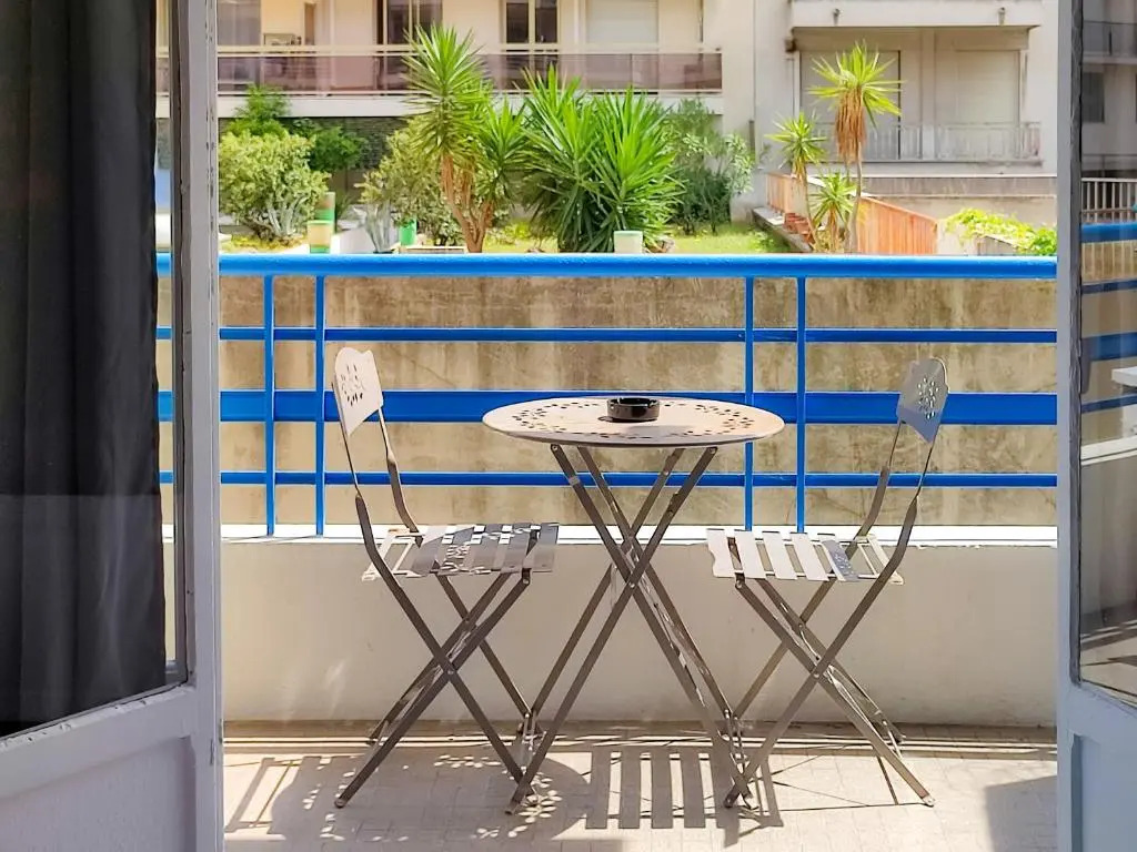 BH - LE STELLA MONTE - central, 2 people, near sea