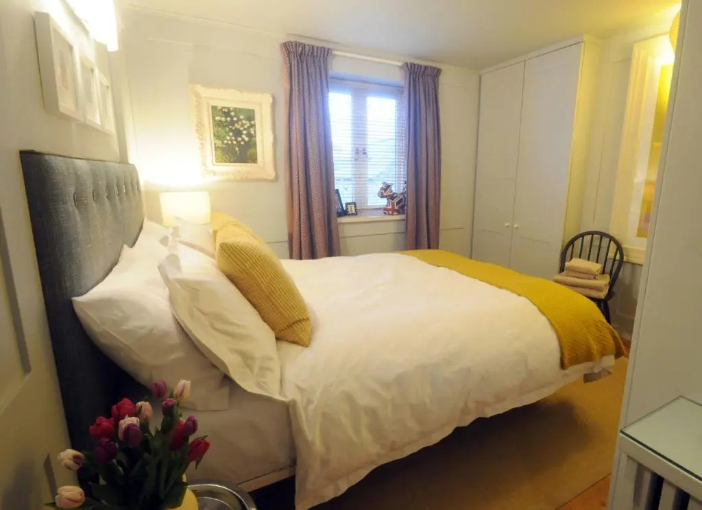 Mulberry cottage