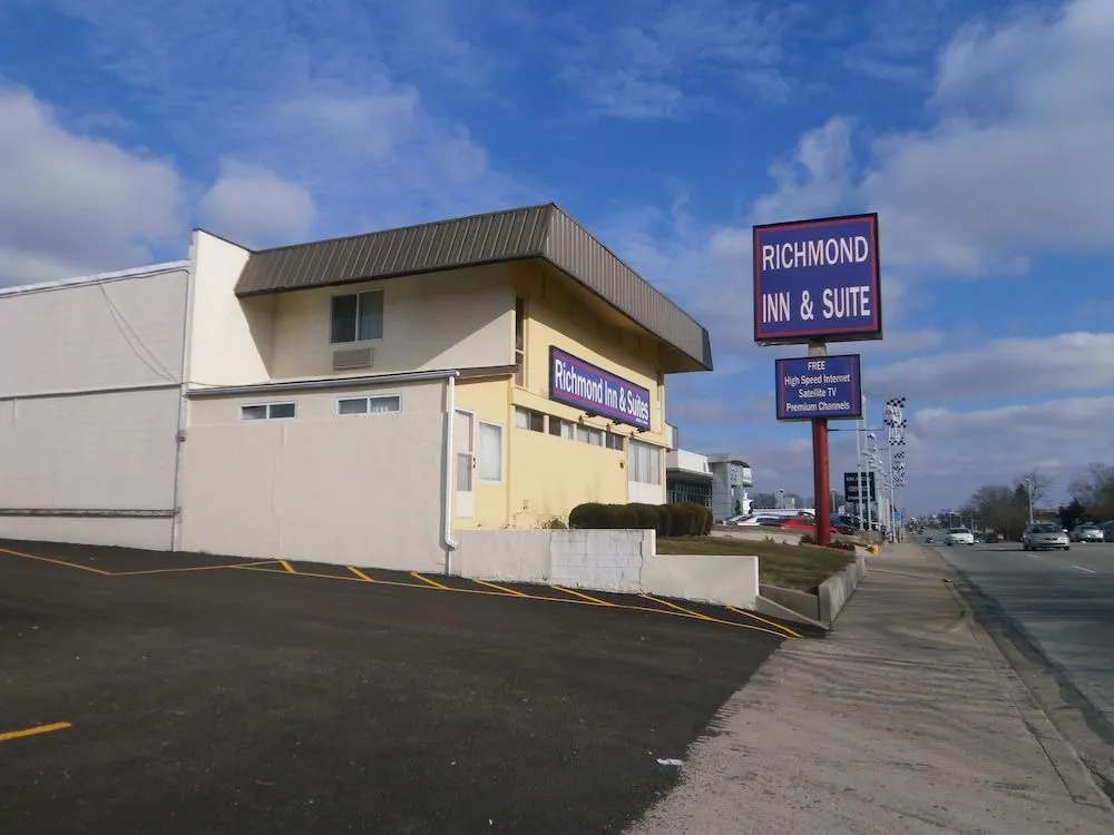 Richmond Inn and Suites