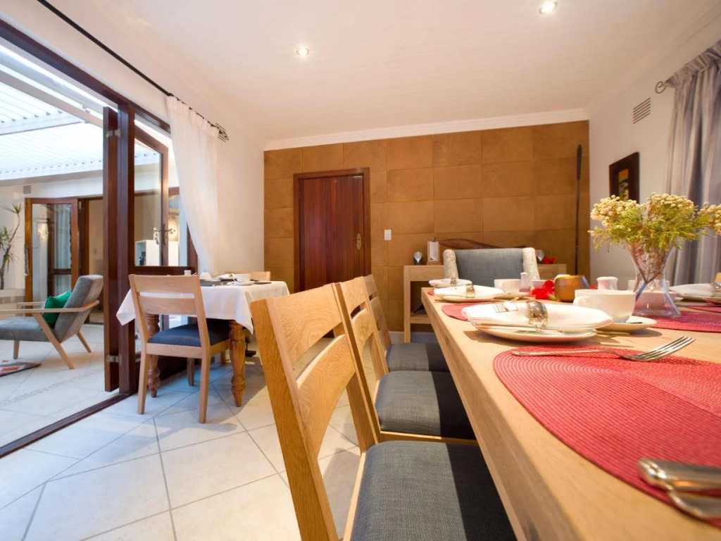 Candlewood Lodge