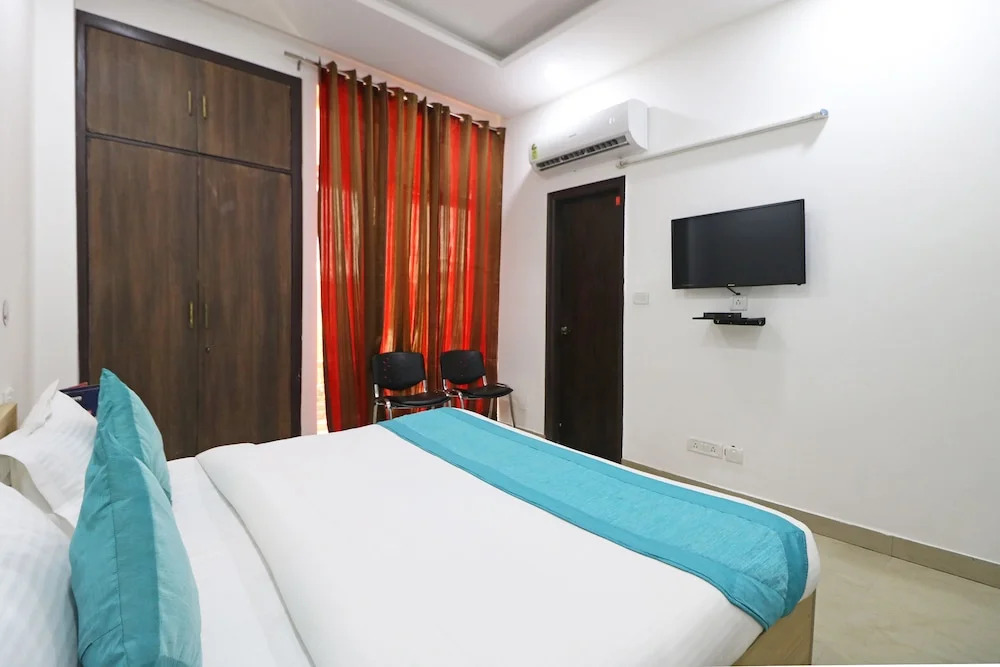 Petals Inn