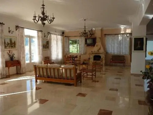 Gonatas Hotel