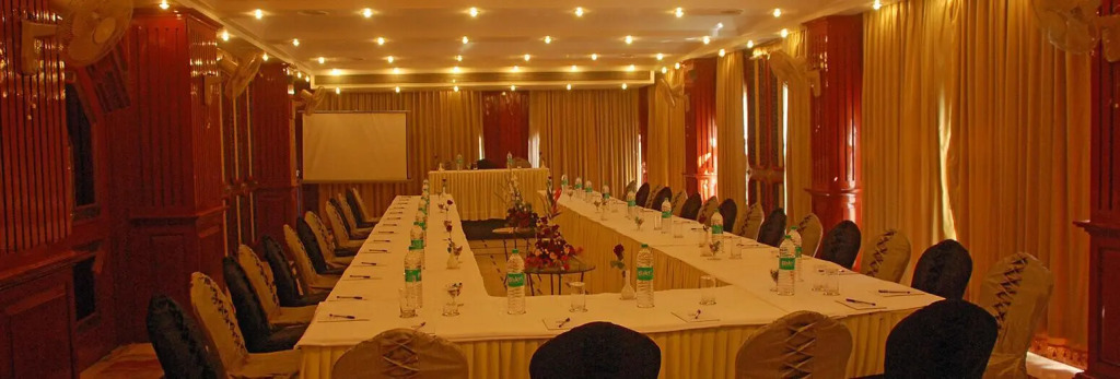 Hotel Hillock
