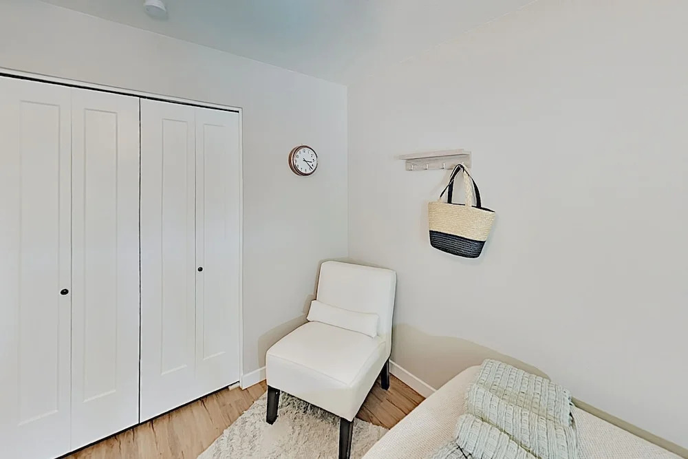 The Blue In Old Town 3 Bedroom Home