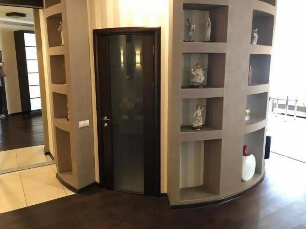 Апартаменты в Киеве на ул. Черновола, 2