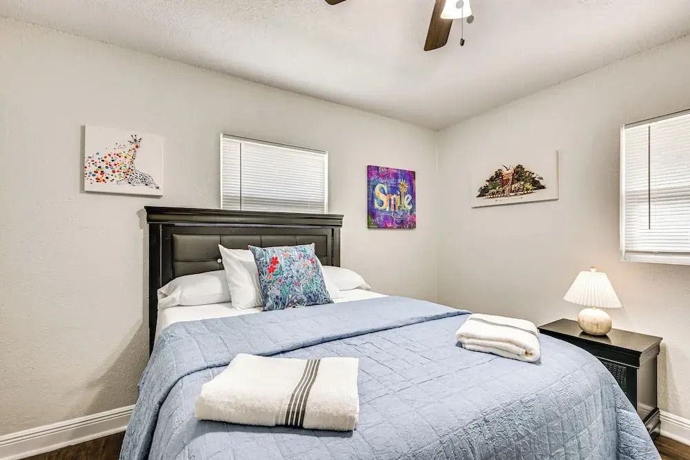 Breezy Lutz Home w/ Patio: Perfect for Long Stays