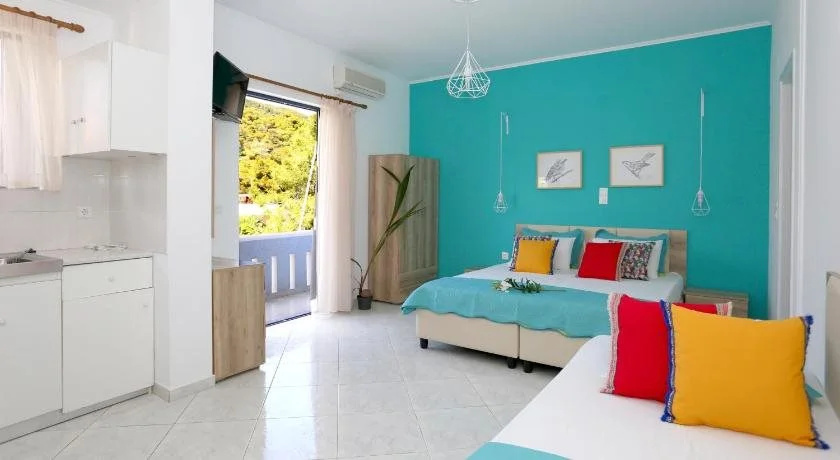 Yiannis Studios