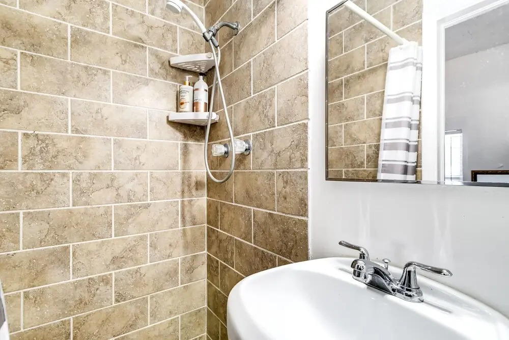2 Bedroom/2 Bathroom Townhouse with Hottub