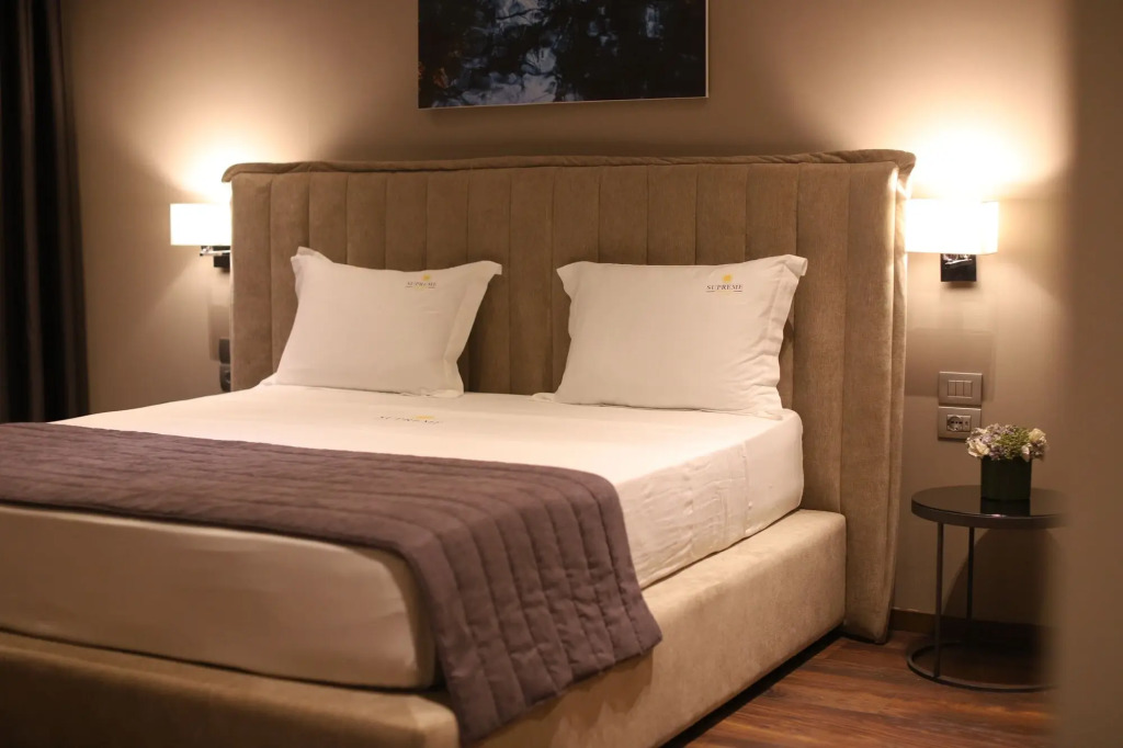 Supreme Hotel