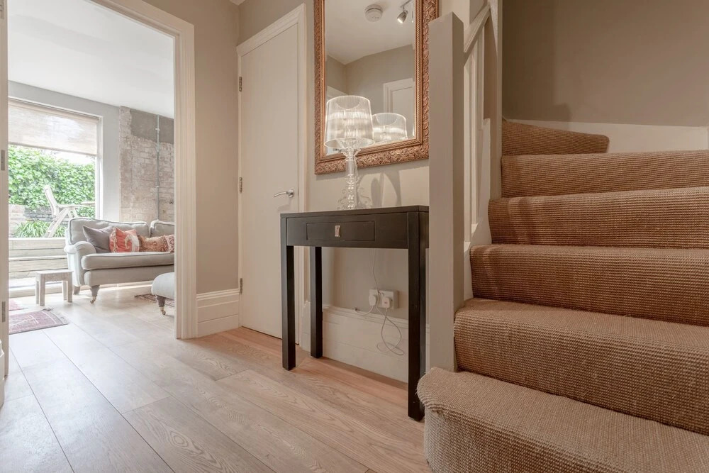 Chic 2 Bedroom Garden House in Dalston
