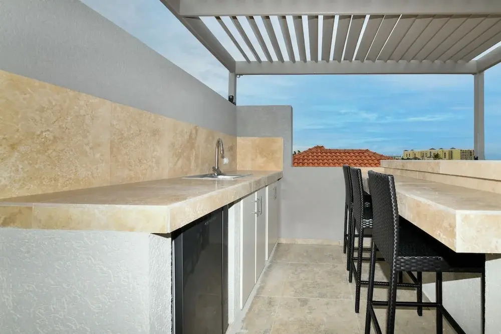 New! Top Location! Rooftop Terrace With Ocean View