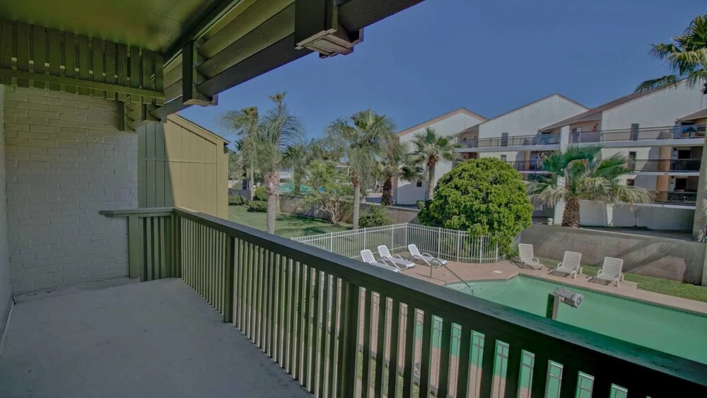 211 - 2 Br Condo
