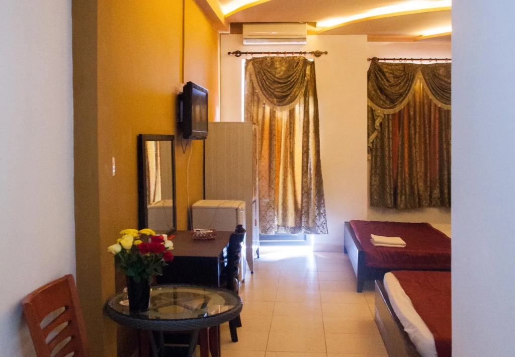 Lalaa Hotel
