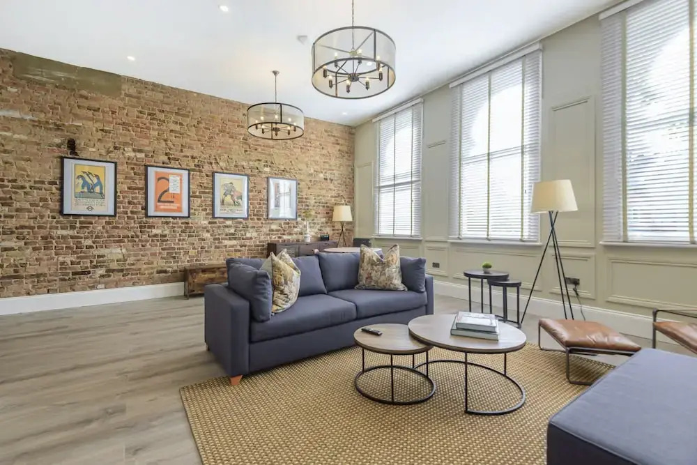 Oak & Poppy Apartments