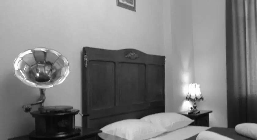 PatifonRooms