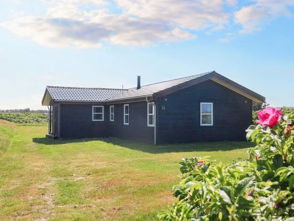 6 Person Holiday Home in Lokken