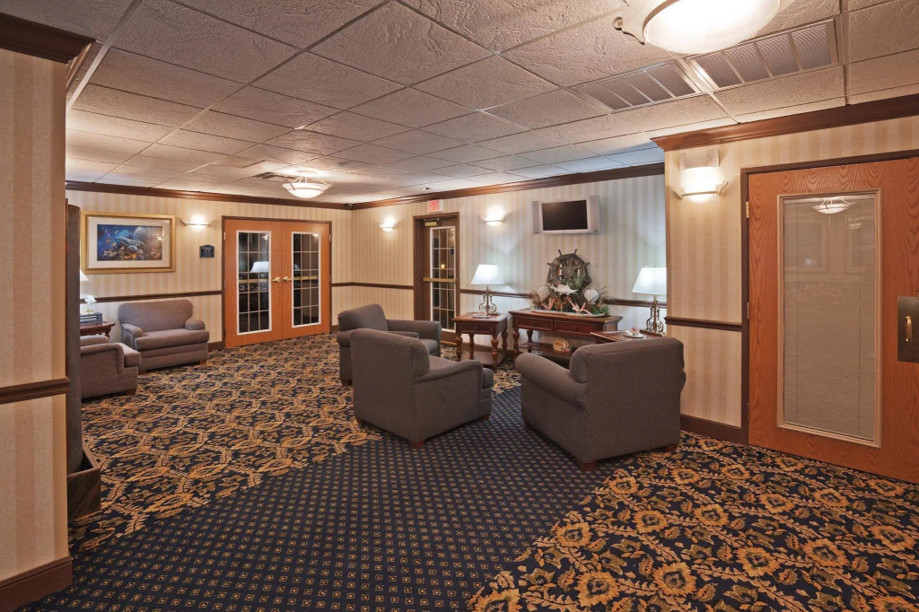 Holiday Inn Express & Suites Glenpool by IHG