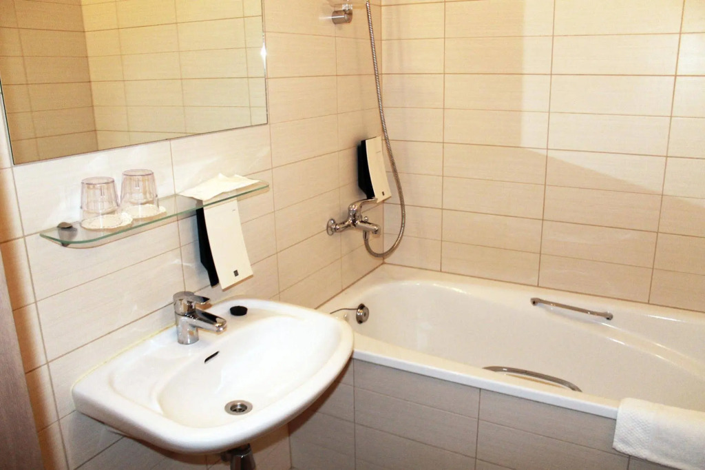 Liva Hotel
