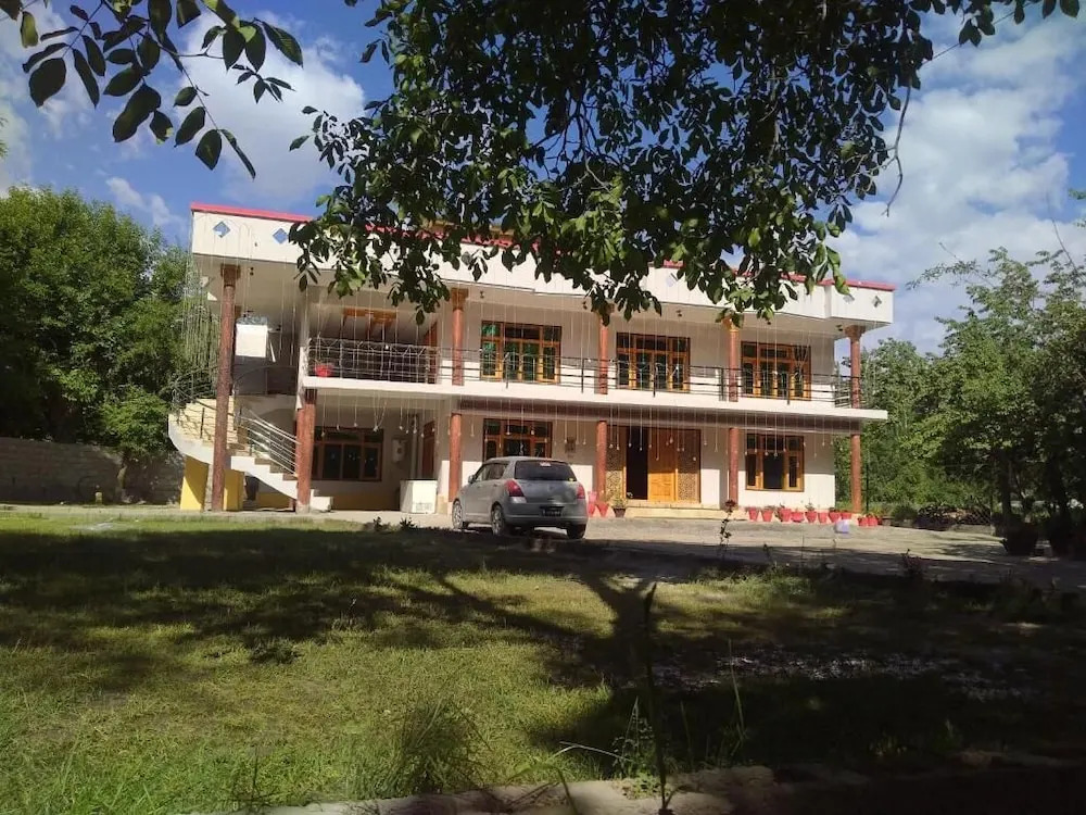 White Palace Resort