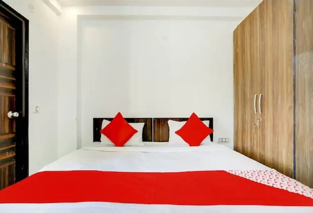 Hotel Golden Inn