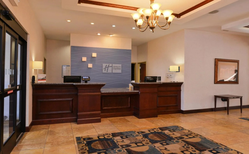 Holiday Inn Express & Suites White Haven - Poconos by IHG