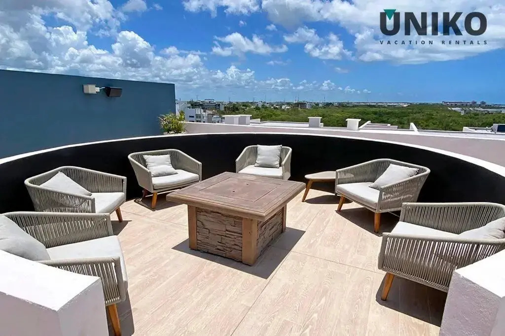 Exclusive Condo 2BR 7pax rooftop pool the boat 103